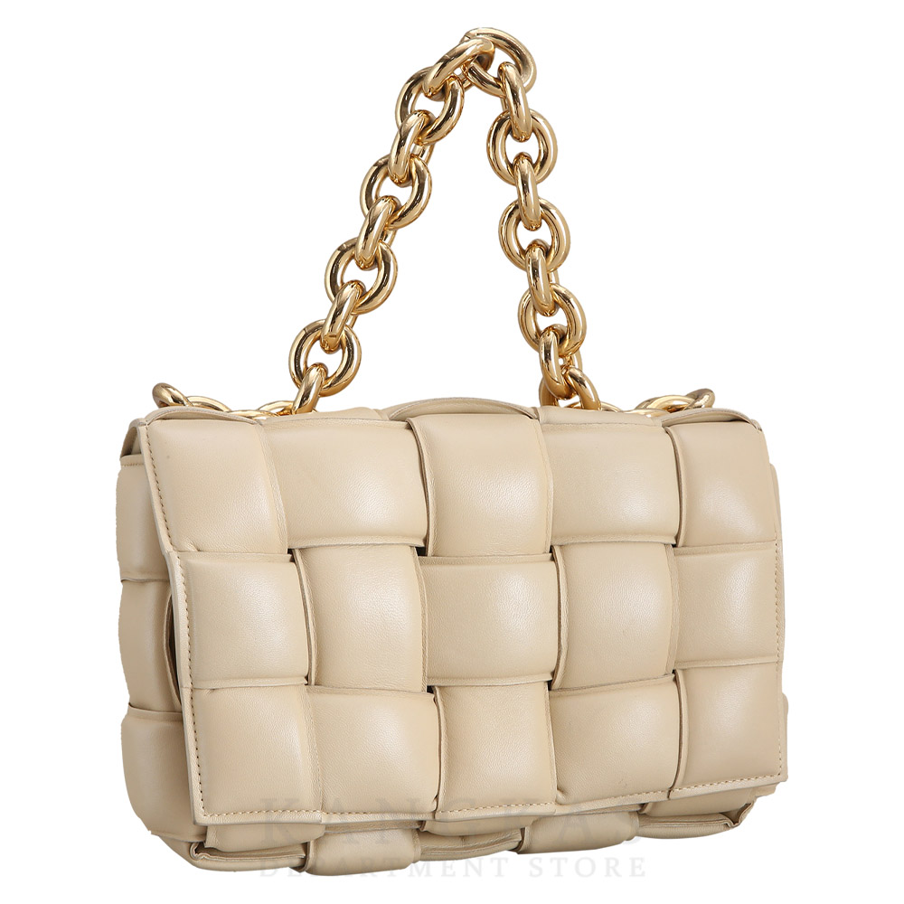 BOTTEGA VENETA(USED)보테가베네타 패딩 체인 카세트백